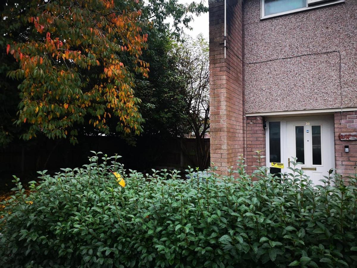 Nice Residential Within Easy Reach Of Town Manchester Buitenkant foto